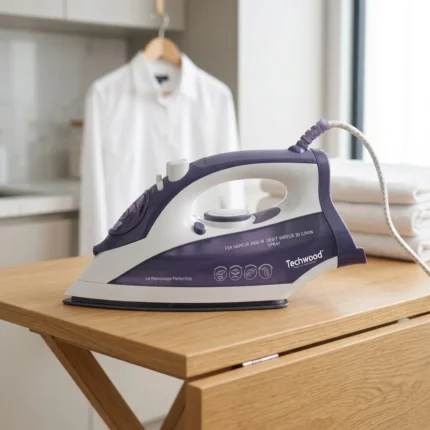 FER VAPEUR 2400 W DÉBIT VAPEUR 30 G/MIN SPRAY - VIOLET & BLANC - TECHWOOD