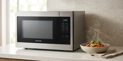 FOUR MICRO-ONDES ENCASTRABLE 23 L - SAMSUNG