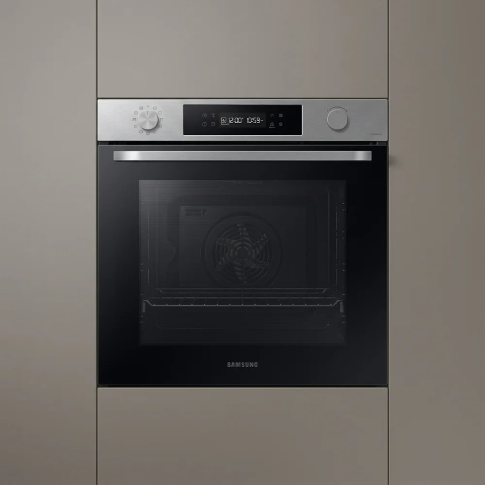 AI Generated Product Image FOUR ENCASTRABLE PYROLYSE SINGLE FAN 76 L - SAMSUNG – Image 1